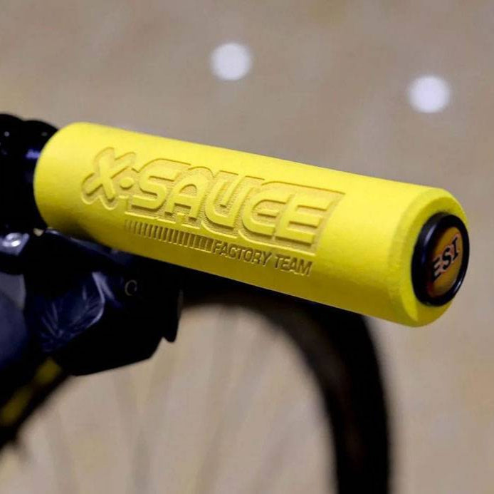ENGRAVED GRIPS