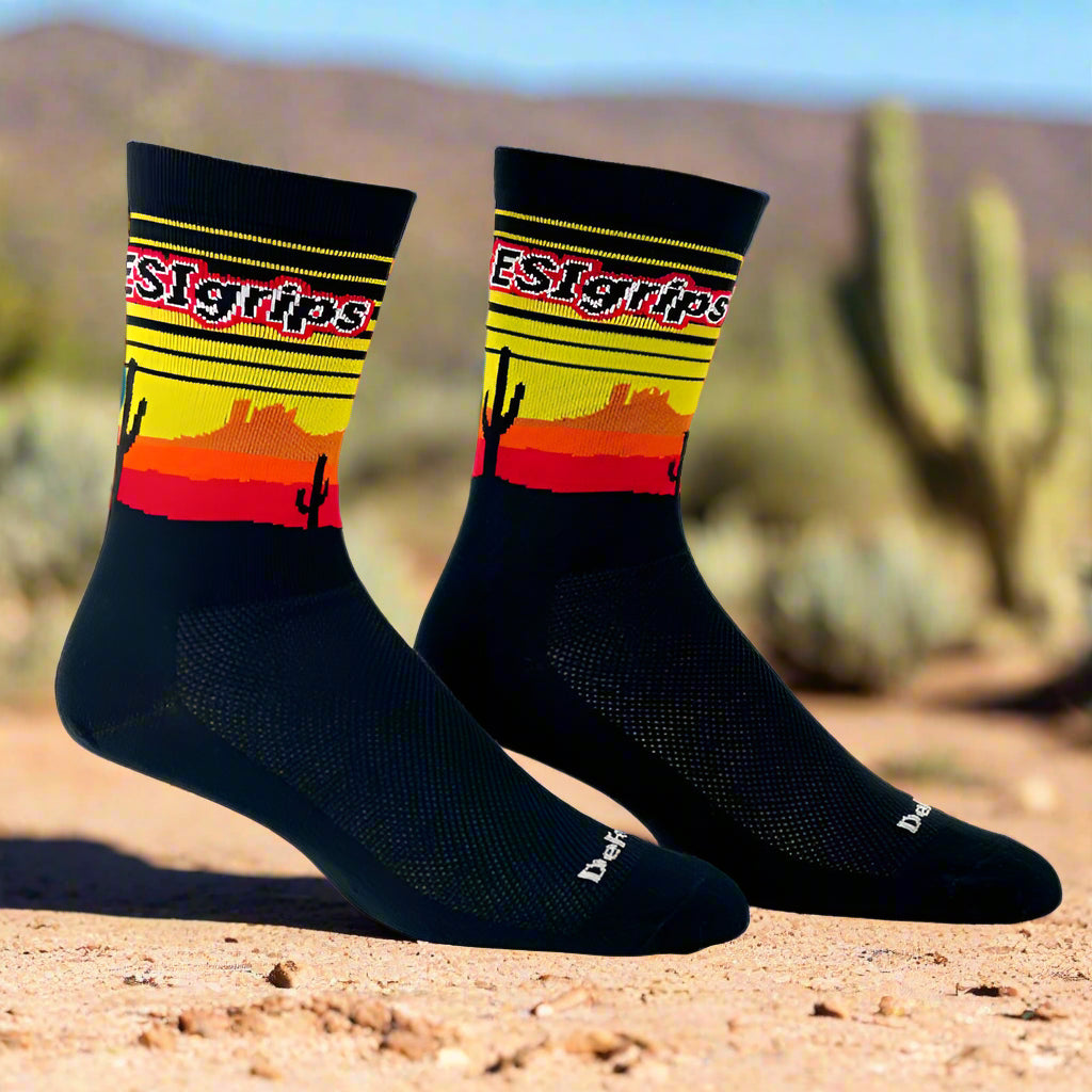 DeFeet Aireator Socks (Arizona Cactus) - ESI Grips